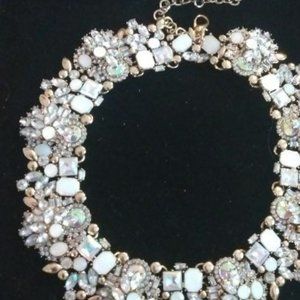 STATEMENT NECKLACE from HOUSE of ARIA